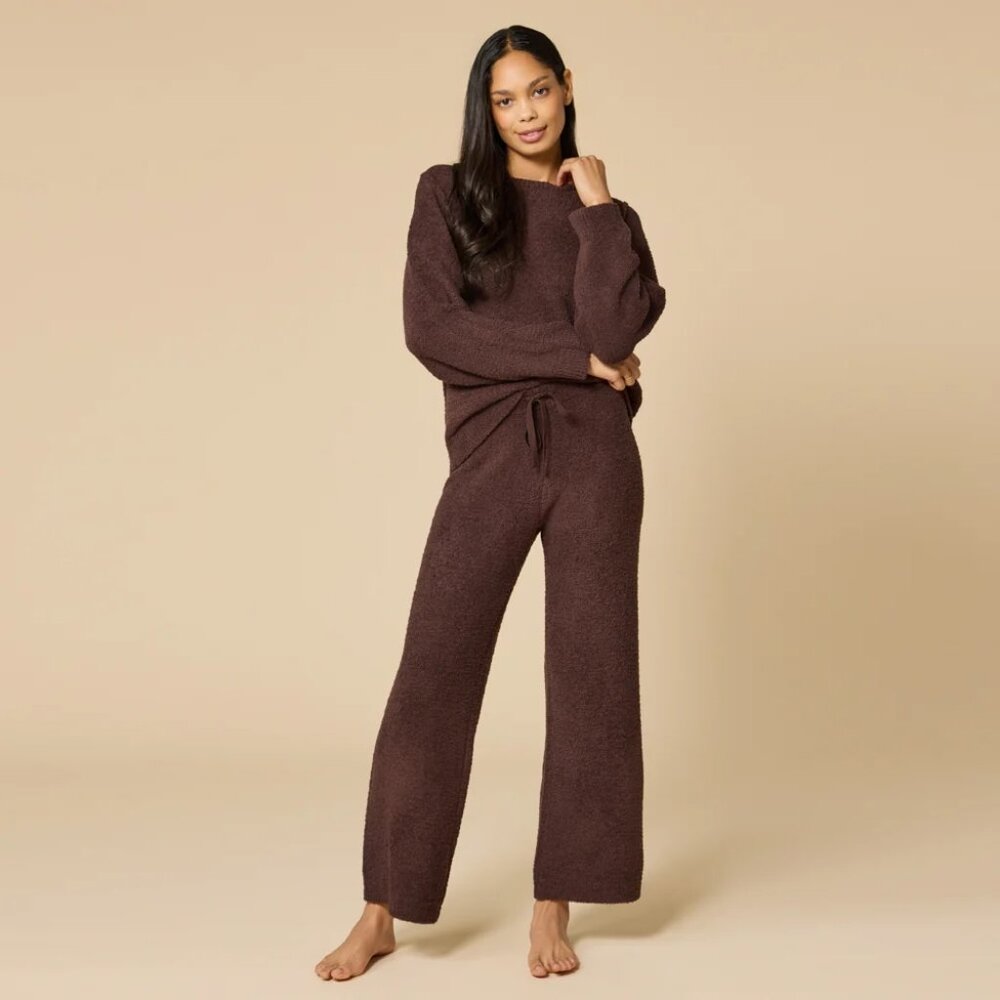 Softies Solid Marshmallow Reverse Seam Crew Neck Lounge Set in Espresso, Small